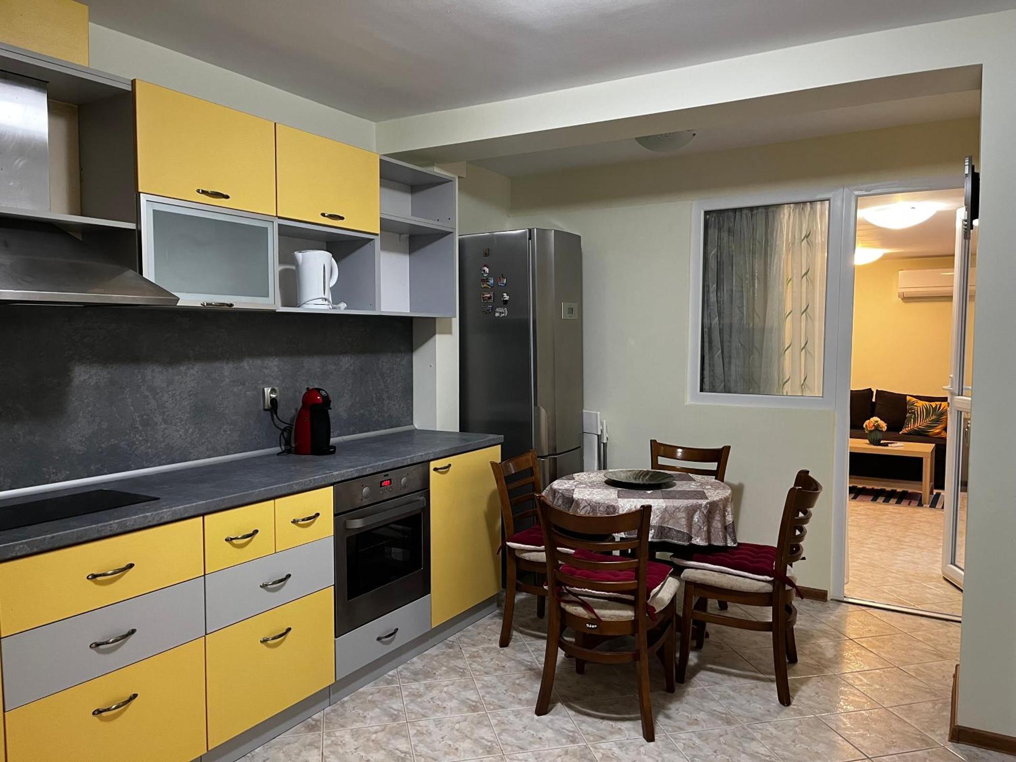 Green Central Apartment Varna Extérieur photo